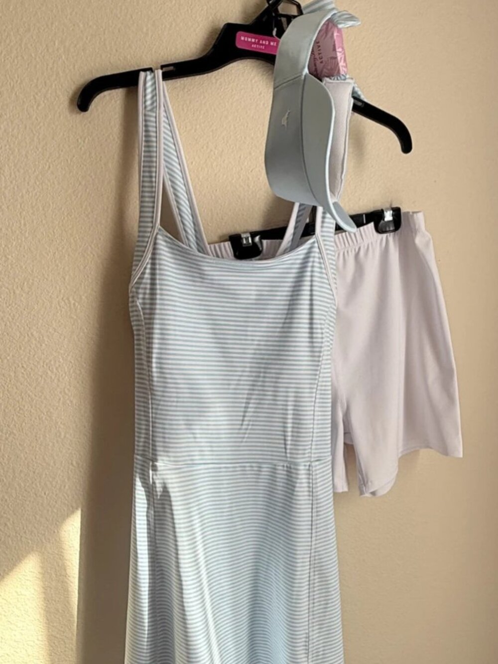 Tommy Bahama Active Women's X-Back Tennis Golf Dress Set Skort Visor Stripe L